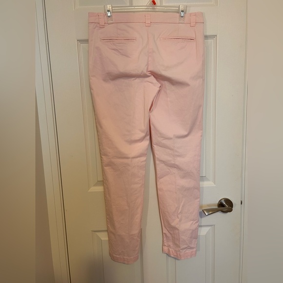 4/$20 Gap broken-in straight mid rise khaki cotton pants in blush pink size 6 - Picture 7 of 8